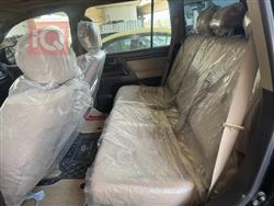 تۆیۆتا لاند کروزەر